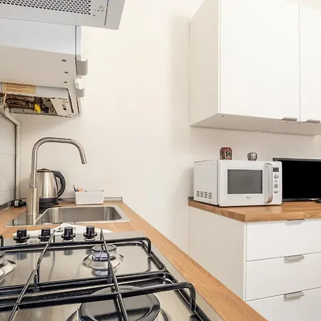 Guesthost - Porta Romana Tiny מילאנו