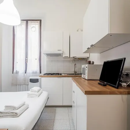 Apartamento Guesthost - Porta Romana Tiny